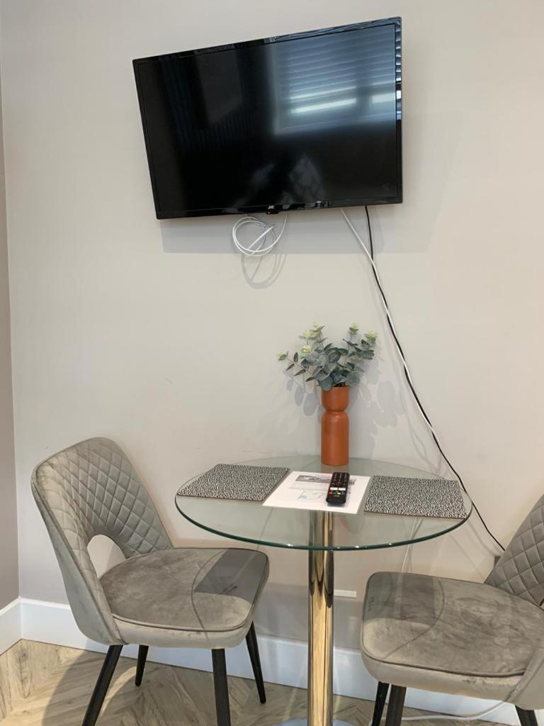 Cambridge Suites Harmondsworth Zewnętrze zdjęcie